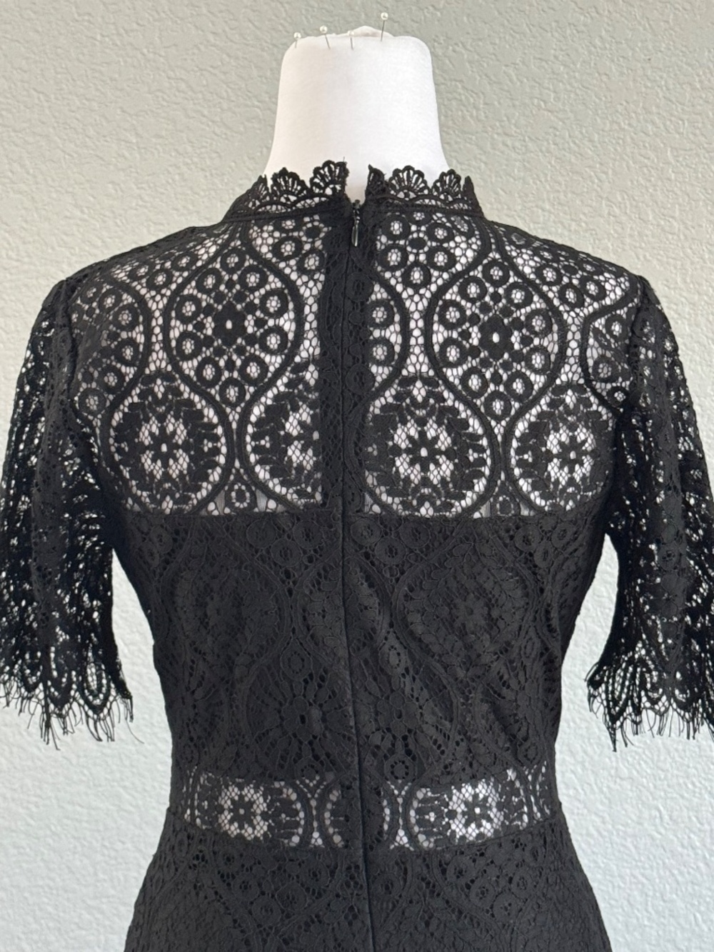 Lulu's Remarkable Elegant Bodycon Black Lace Dress Size Medium - Picture 8 of 13